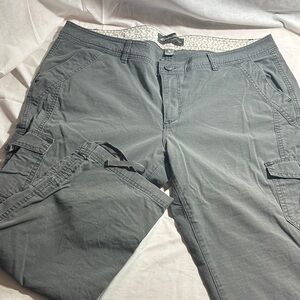 Eddie Bauer Women's Gray Capris
